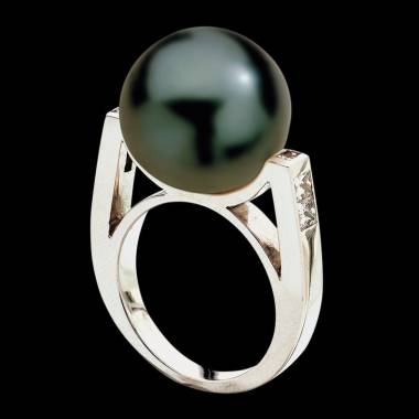 Bague de fiançailles perle Tahiti noire pavage diamant or blanc 18 K Archipel