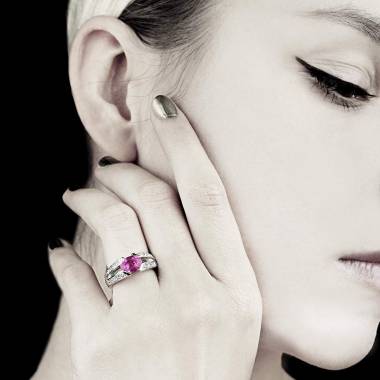 Bague saphir rose pavage diamant or blanc Isabelle