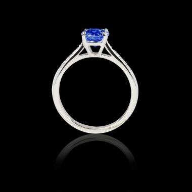 Solitaire saphir bleu pavage diamant or blanc Angela