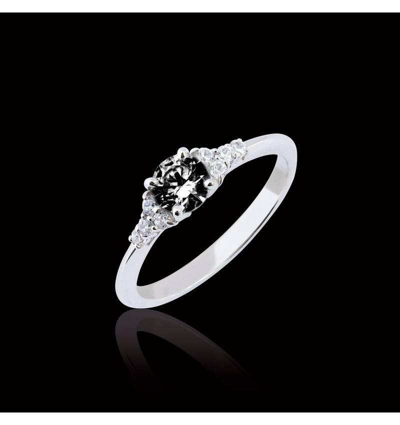 Bague de fiançailles diamant noir pavage diamant or blanc Virginie Bague de fiançailles diamant noir pavage diamant or blanc Virginie