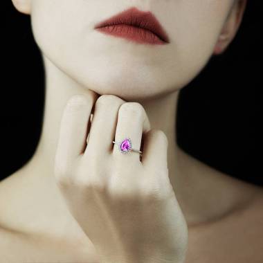 Bague saphir rose poire Sandra