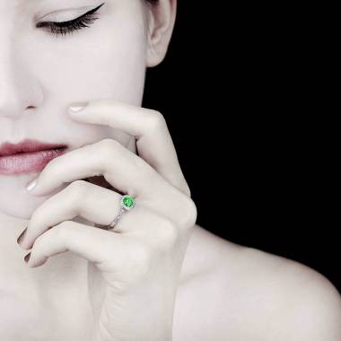 Bague de fiançailles Tsavorite Rekha