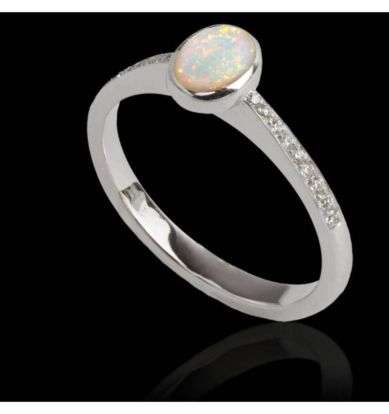 Bague-opale-blanche-or-blanc-Moon