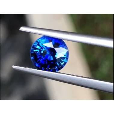 Saphir bleu Ceylan1.57cts...