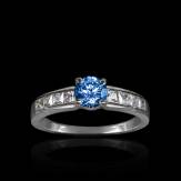 bague saphir bleu-or blanc-kelly