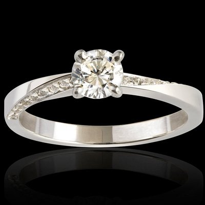 Bague solitaire diamant or blanc Meryel