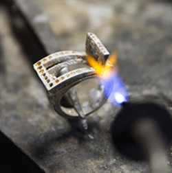 Bague sur-mesure fabrication