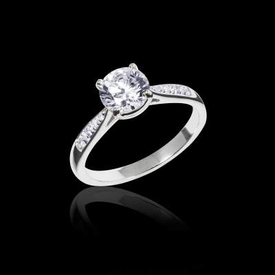 diamond_engagement_ring_Angela